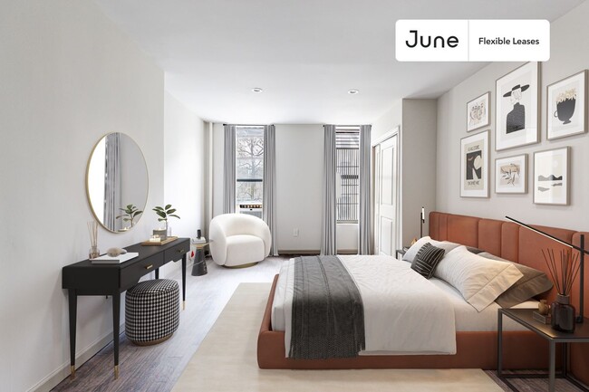 Building Photo - 534 E 14th St Rental