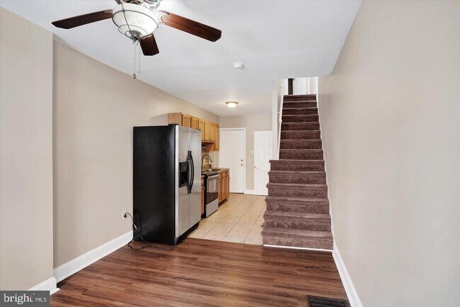 Photo - 2010 E Boston St