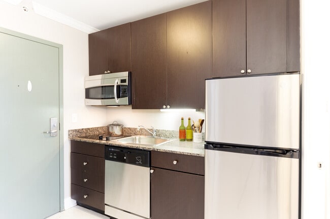 Photo - 3834 N Sheffield