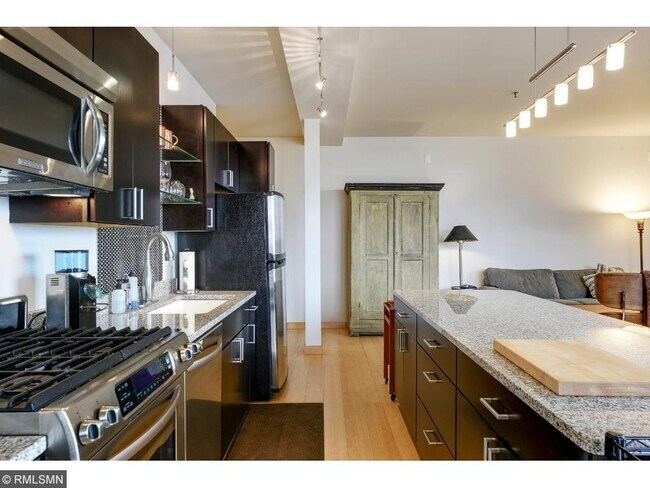 Photo - 521 2nd St SE Unit 306