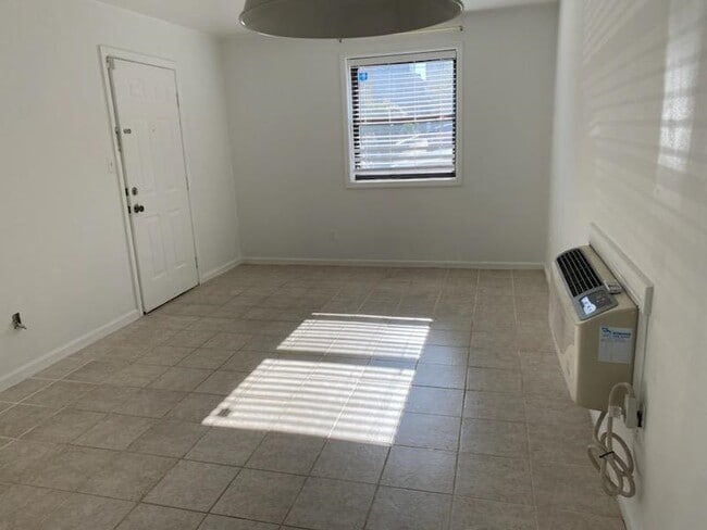22 69th St Unidad A1
