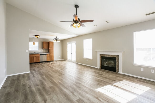 Photo - 1117 Squirrel Ridge Rd