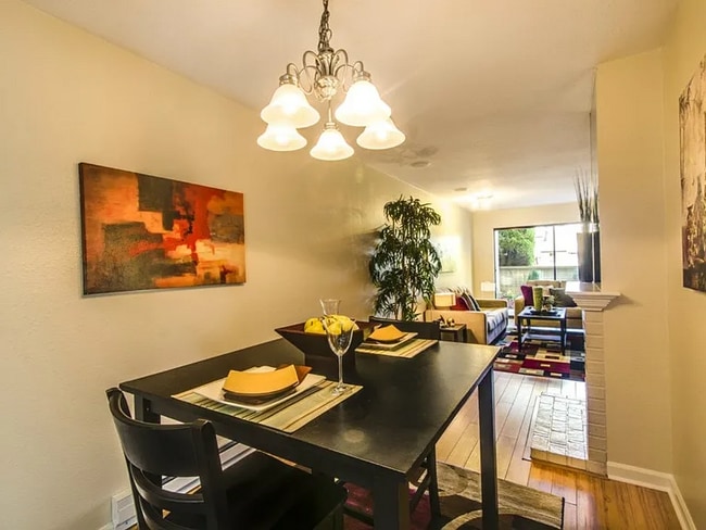 Photo - Welcome to this charming townhouse Unit b106