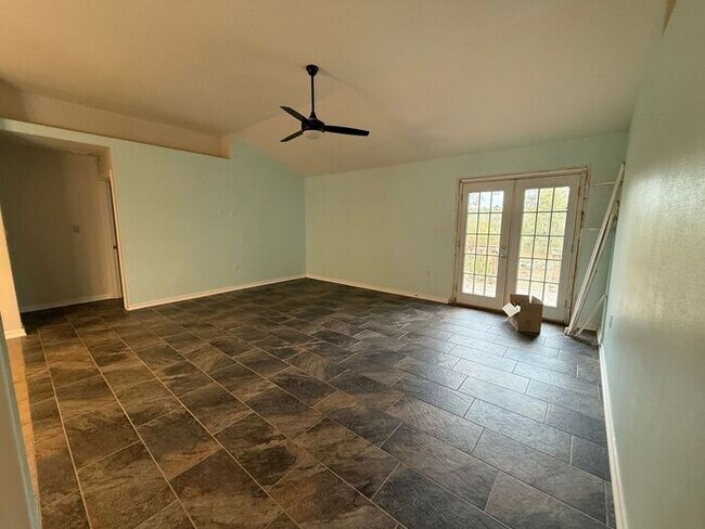 Photo - Milton - Tidal Bay - 4 bedroom, 2 bathroom