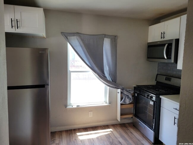 Photo - 119 Venice St