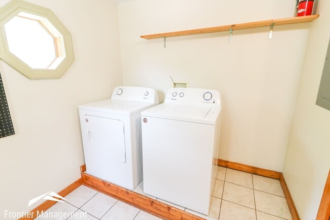 Photo - 931 Osage St Unidad 2