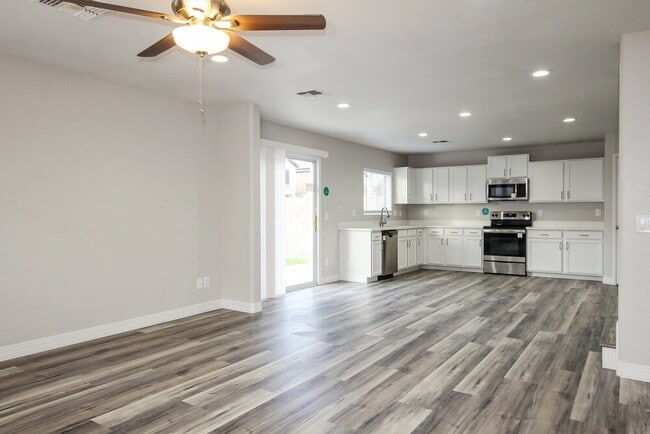 Photo - 11578 W Mountain View Rd