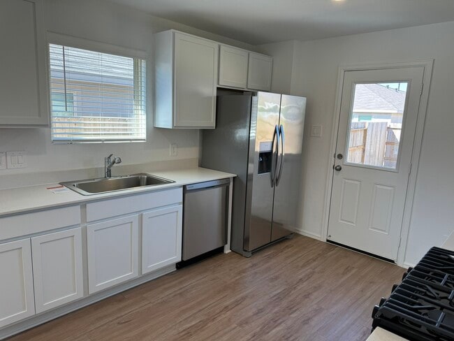 Photo - 2737 Cadiz Bay Dr