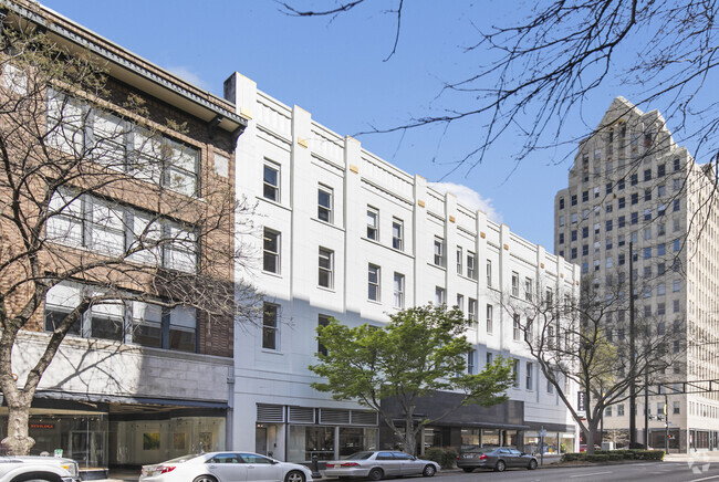 Building Photo - The Kessler Lofts