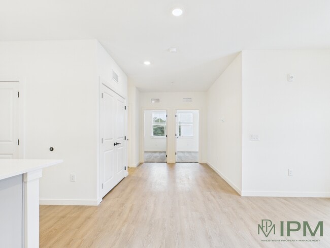 2 Bed / 2 Bath 1112 Sq