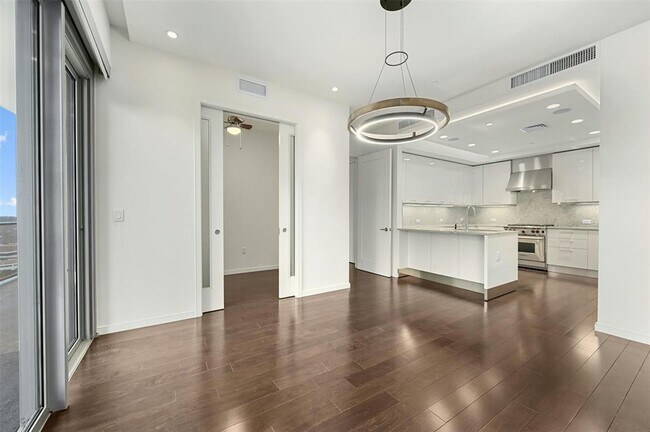 Photo - 200 N Congress Ave Unit 24B