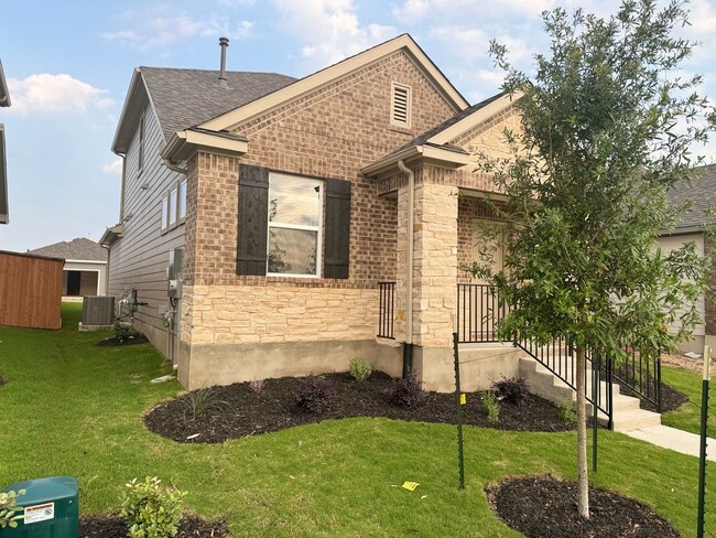 Photo - 212 Flowers Ave