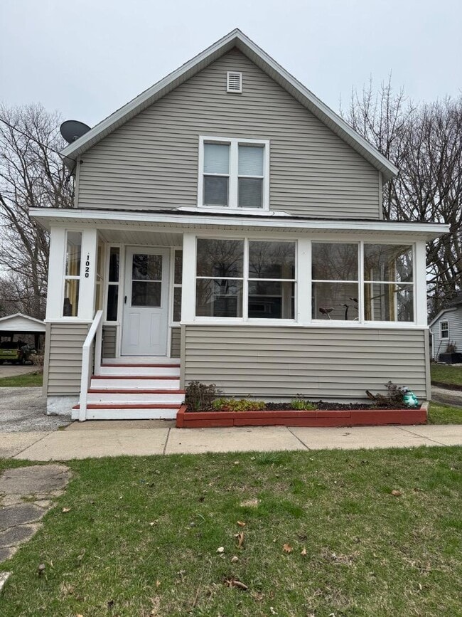 Photo - 1020 Morrison Ave