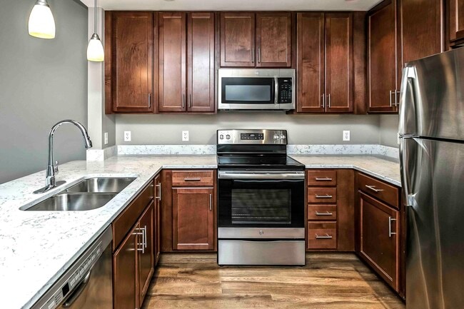 Photo - Midtown Crossing Apartments