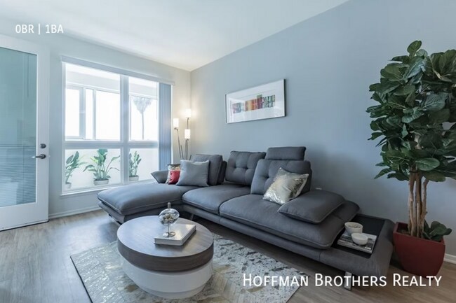 Photo - 5839 W Sunset Blvd Unidad 515