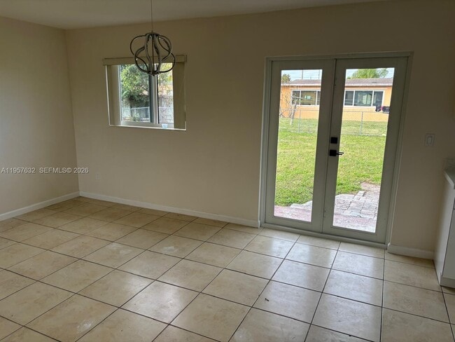 Photo - 14800 SW 104th Pl