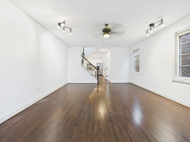 2617 1/2 West Main Street