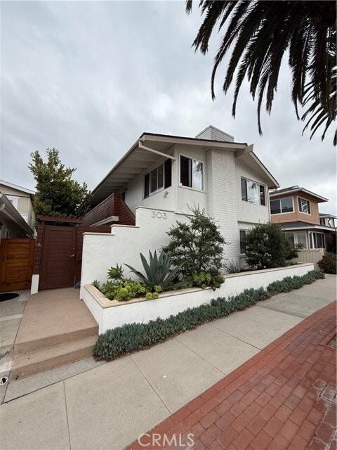 Building Photo - 303 Marguerite Ave Unit C Rental