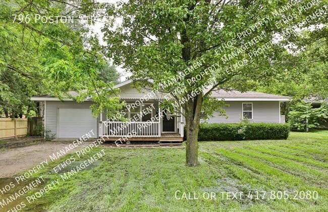 Photo - 796 Poston St House