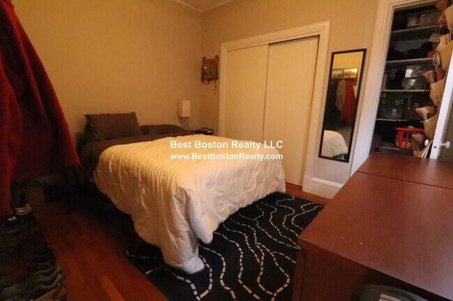 Photo - 63 Dana St Unidad 8