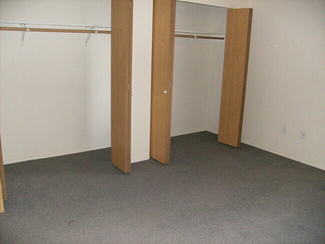 Photo - 1709 W Fern Dr Unit 1709 W Fern Dr  C