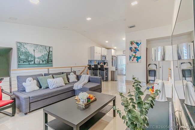 7690 W 29th Way Unit 202