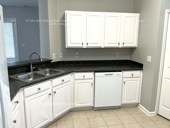 Photo - 1844 Enterprise Ave