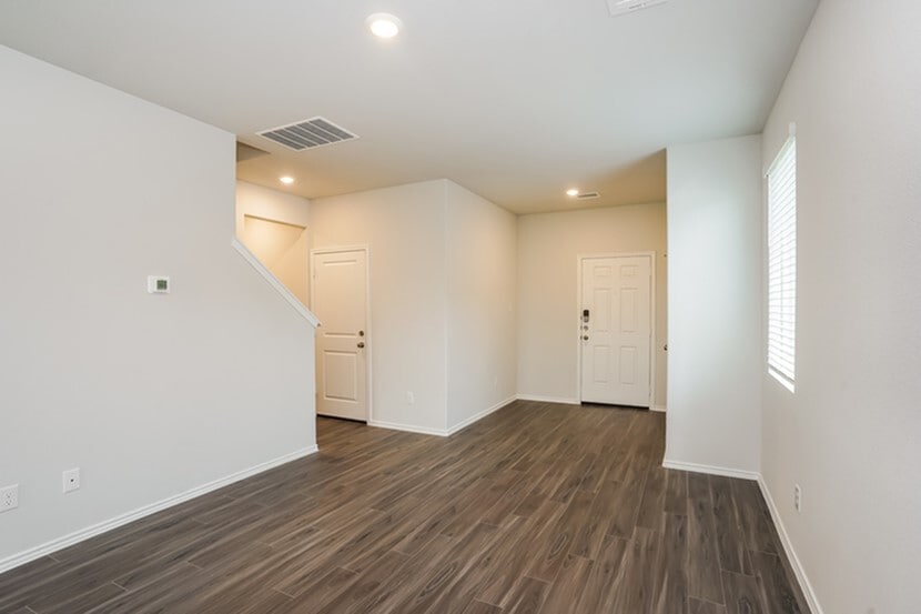 Photo - 3029 Paintbrush Dr