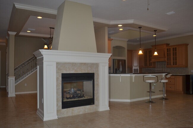 Photo - 3813 SW 91st Dr