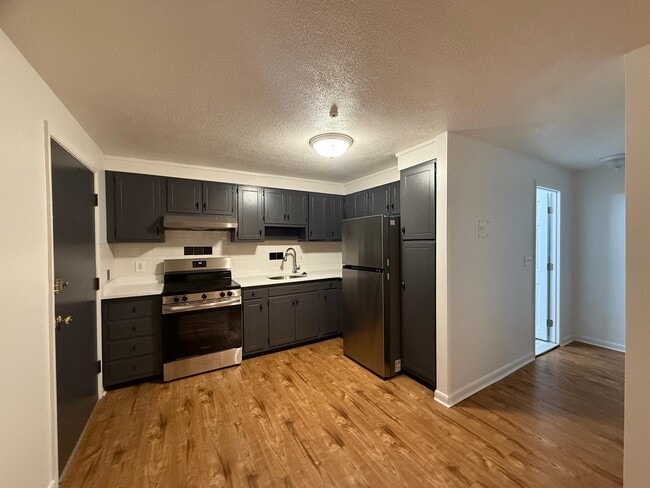 Photo - 240 Belmont St Unit 12