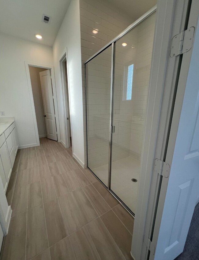 Photo - 4504 Centennial Ridge Dr
