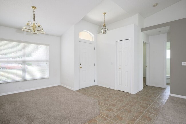 Photo - 1712 Arash Cir