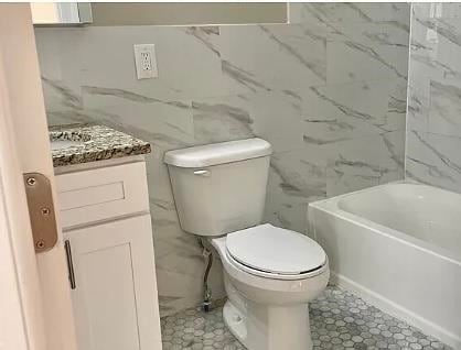 Photo - 188 Custer Ave Unidad 2nd FLoor