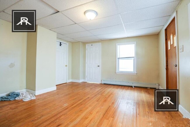 Photo - 5 bedroom in Brighton MA 02135