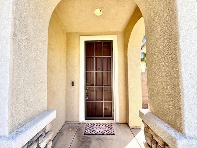 Photo - Spacious 4 Bedroom Canyon Hills Retreat with Private Balcony