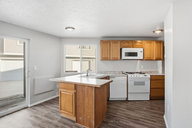 Photo - 3118 E Marietta Ave Unit #1