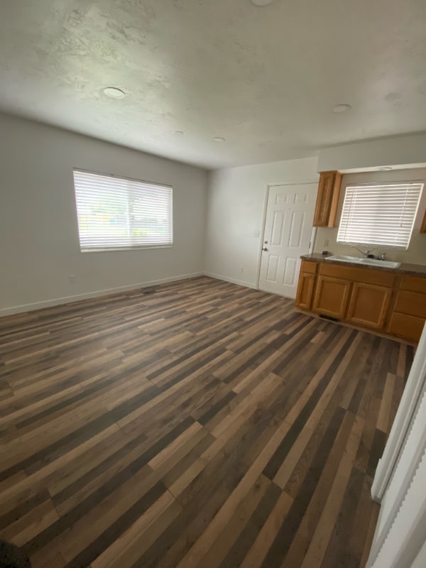 Photo - 275 Pennsylvania Dr Unidad Side Apartment