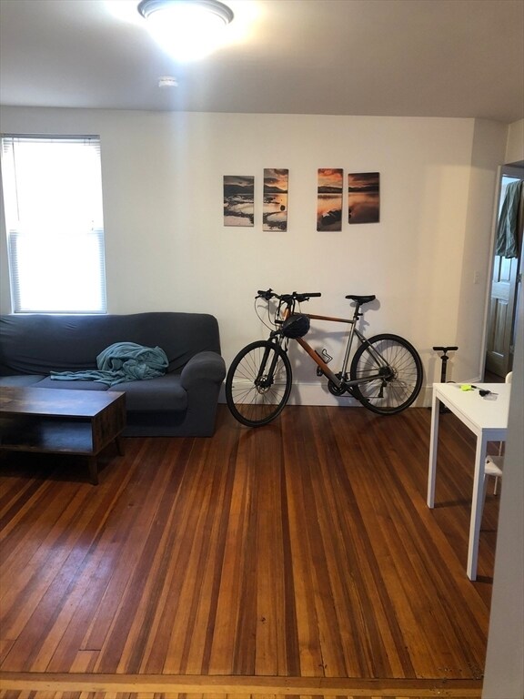 Photo - 3 Oxford Ave Unidad 4