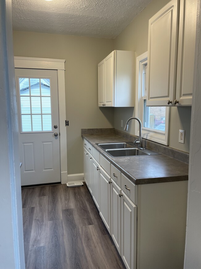 Photo - 1307 Idlewood Ave