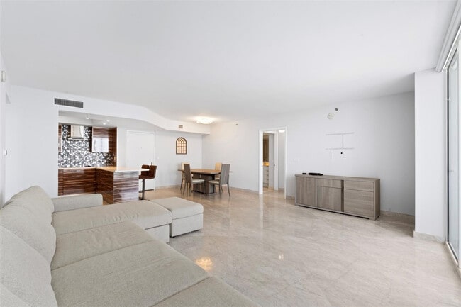 Photo - 18911 Collins Ave Unit 3003