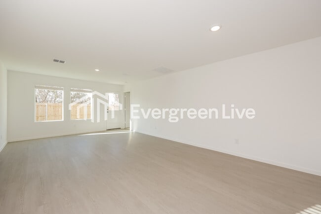 Photo - 10512 Desert Hawk Cir