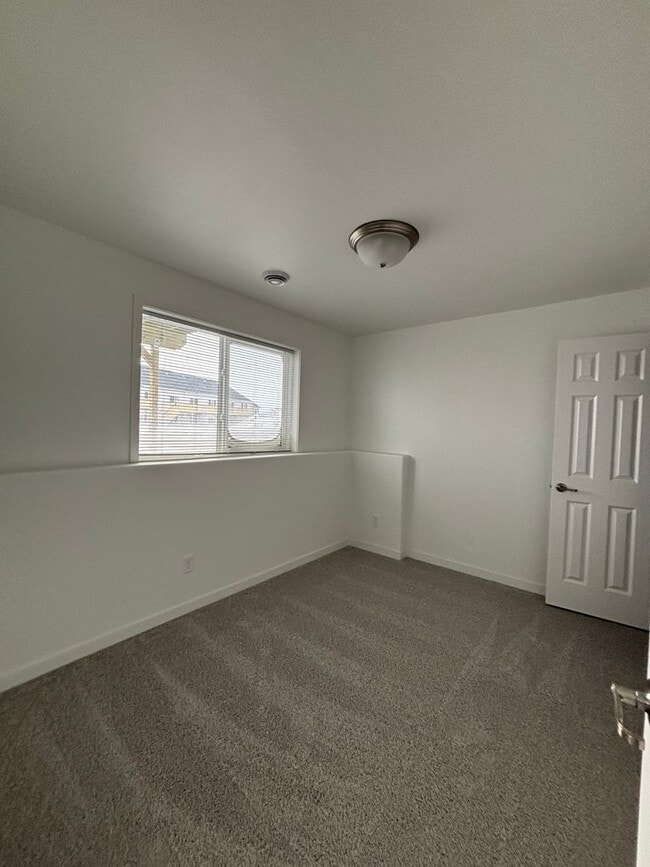 Photo - 3 Bed 3 Bath Townhome