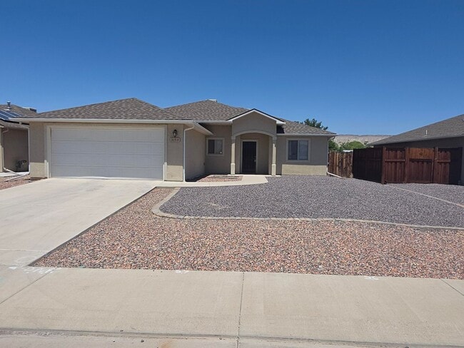 Nice Home in Chatfield II Subdivision - Nice Home in Chatfield II Subdivision