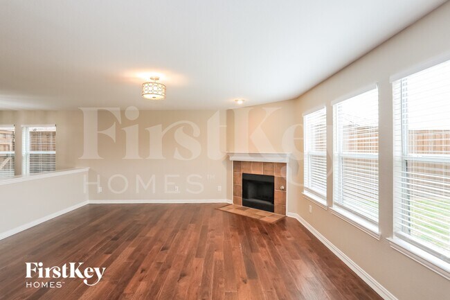 Photo - 1809 Turtledove Dr