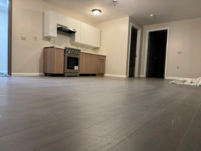 Photo - 355 S Main St Unit A1