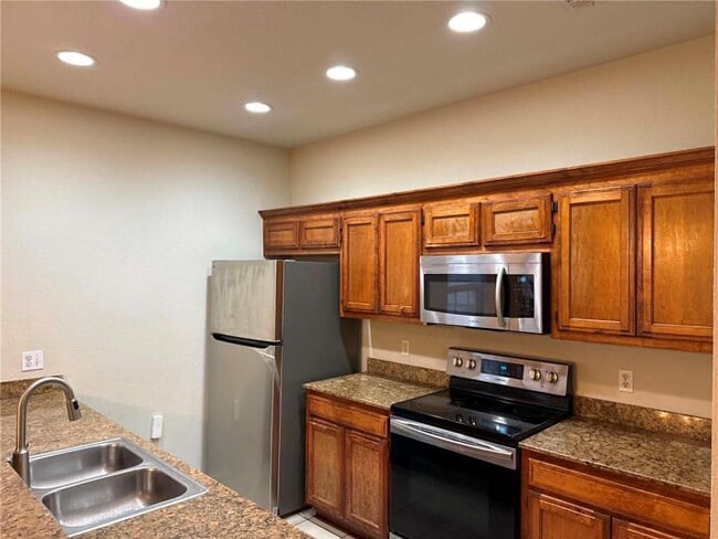 Photo - 3006 SW Windrift Ave