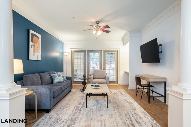 Photo - 925 Canterbury Rd NE Unit 12-1256