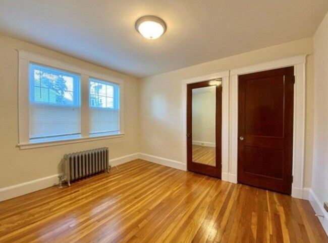 Photo - 24 Oxford St Unit 1