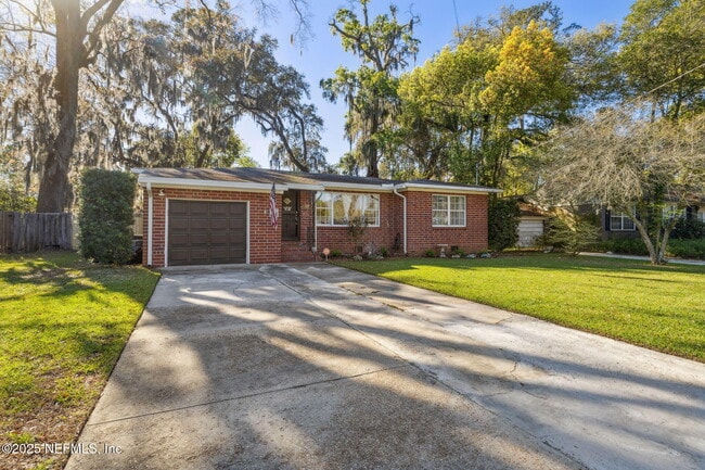 Building Photo - 1007 Brierfield Dr Rental