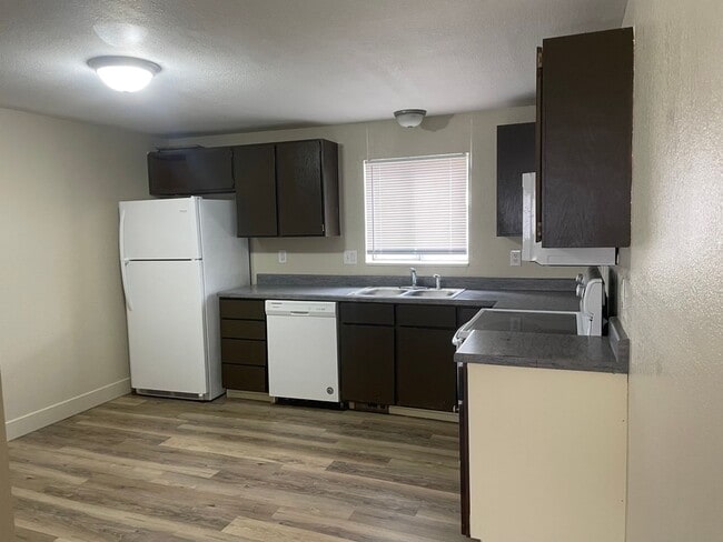 Photo - 320 N 200 E Unit 49